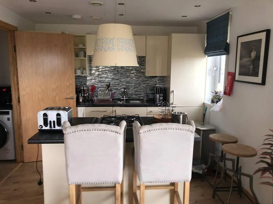 Stunning 3 Large Bedrooms 2 Bathrooms In Edinburgh Harbour 0*,  United Kingdom